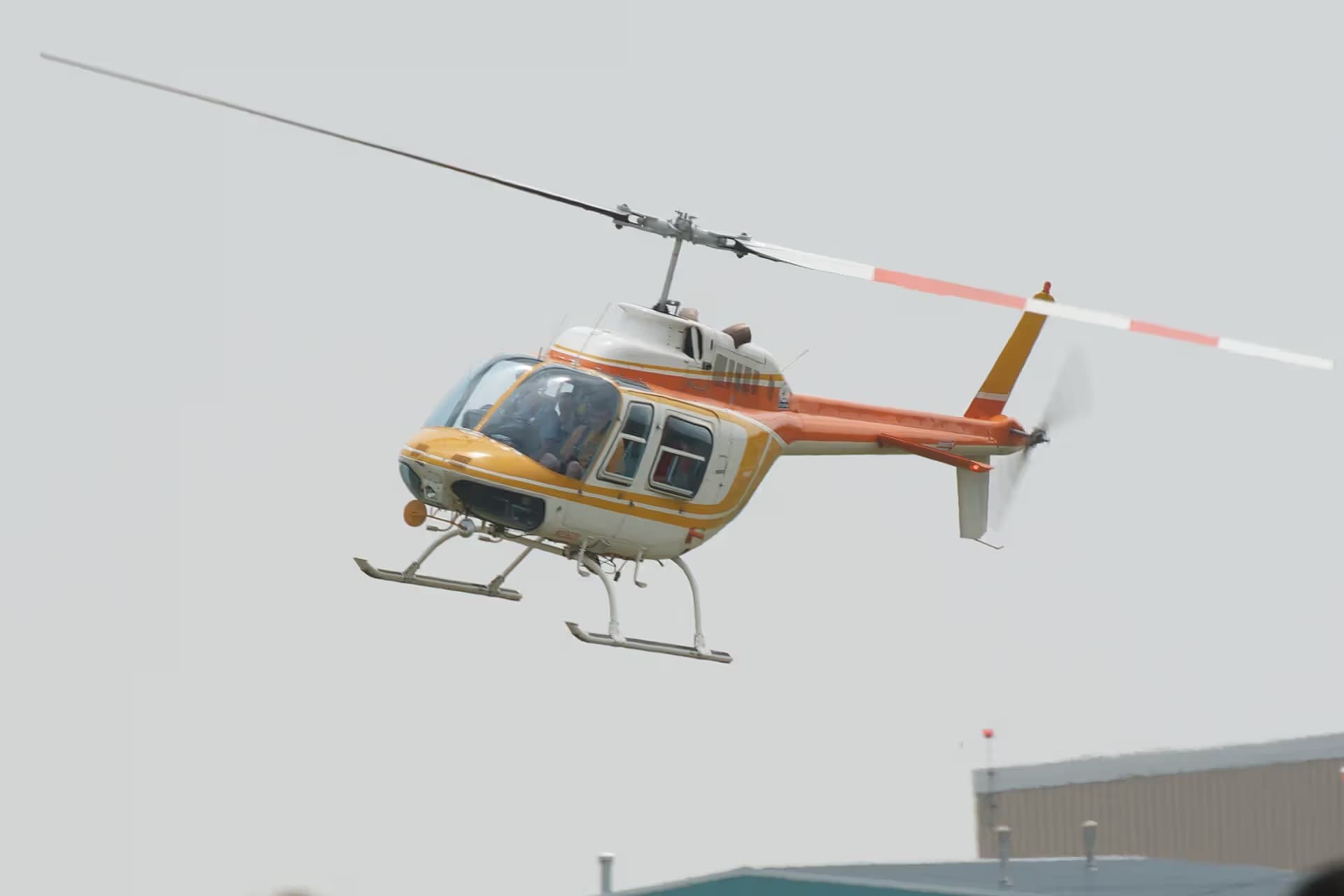 N2060N — Helicopter