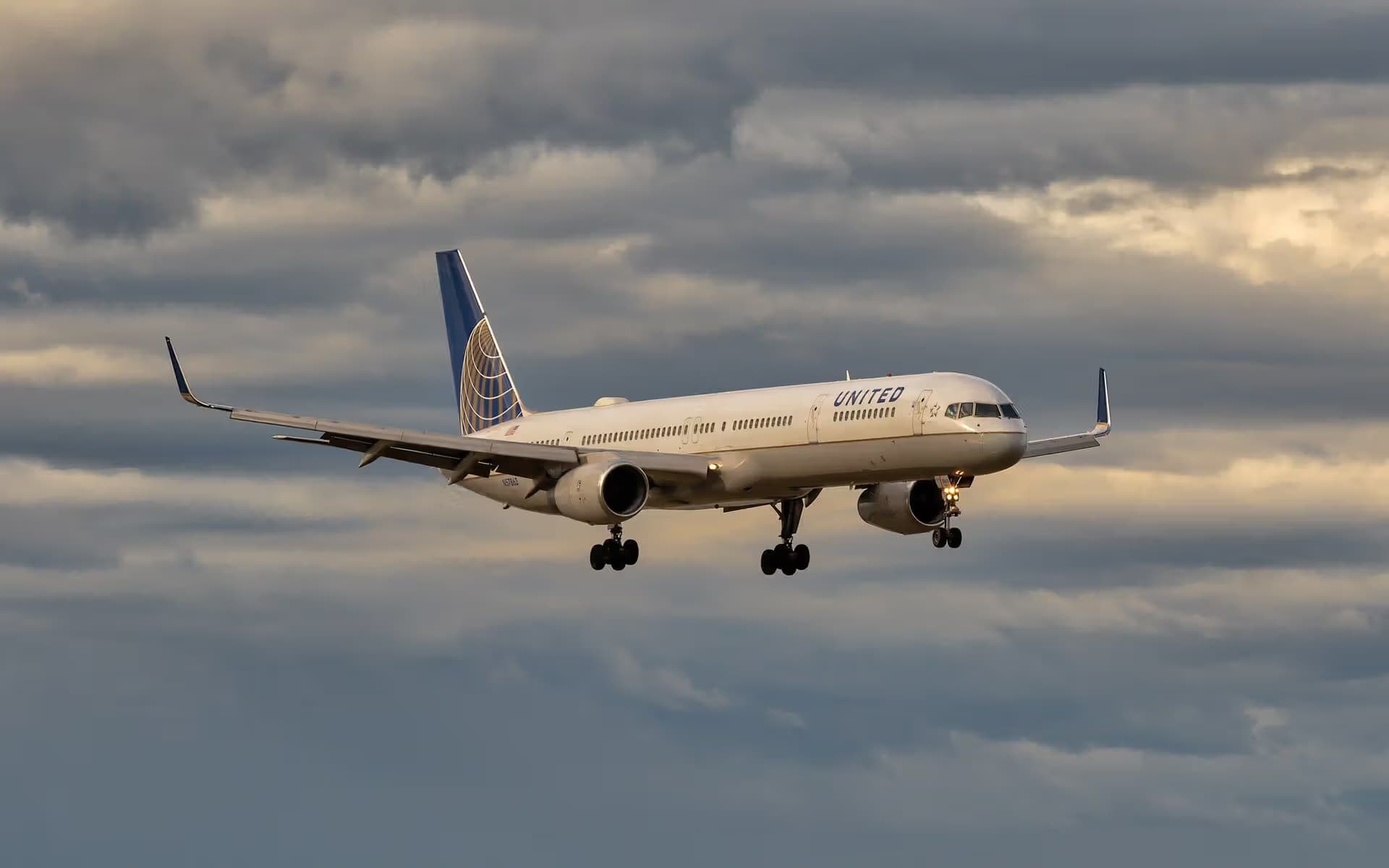 N57862 — Boeing