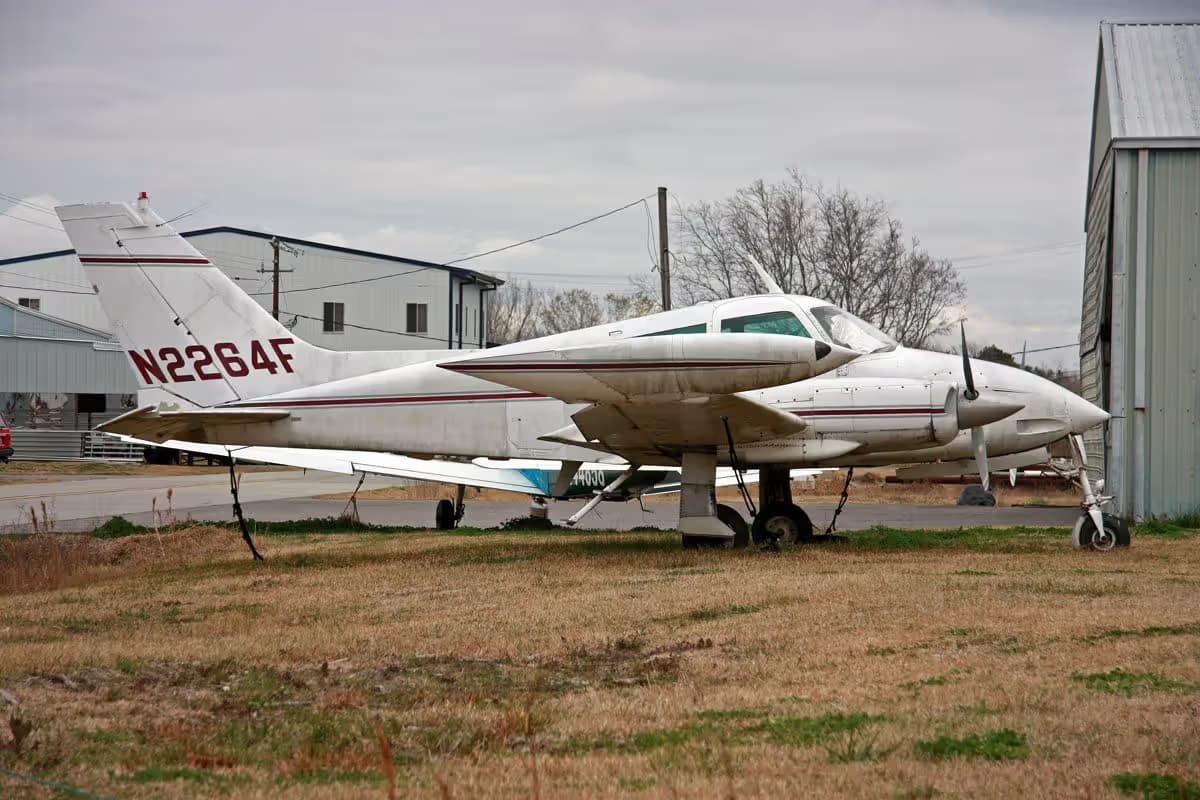 N2264F — Piper