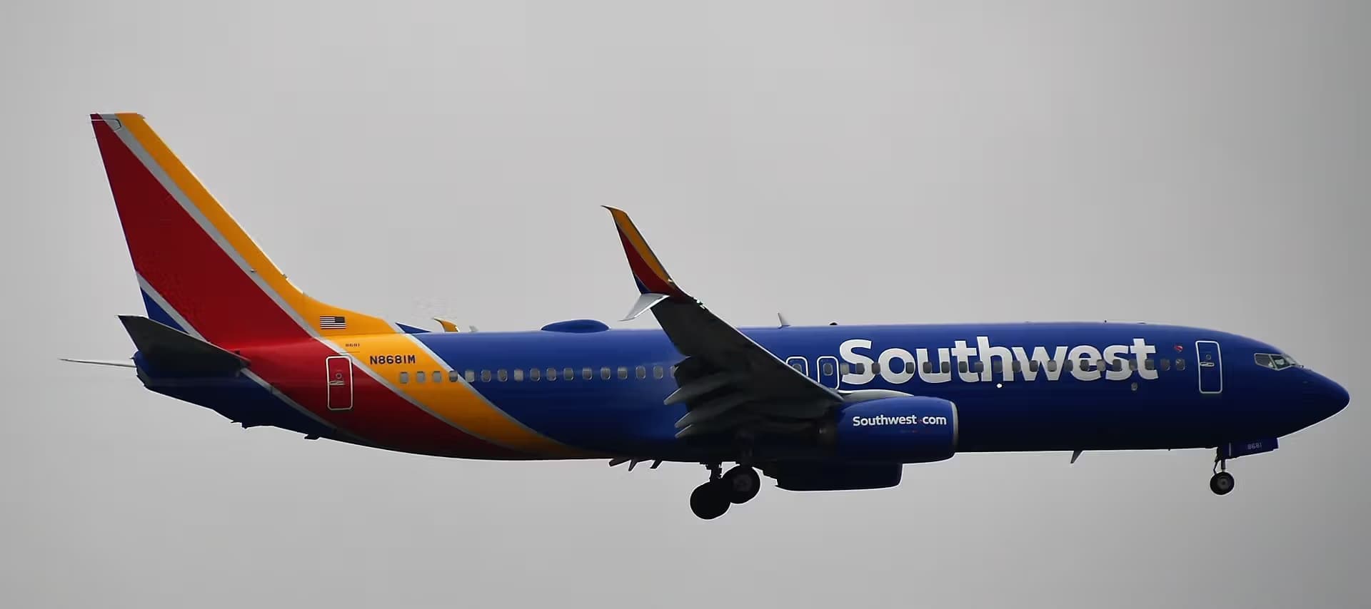 N8681M — Boeing