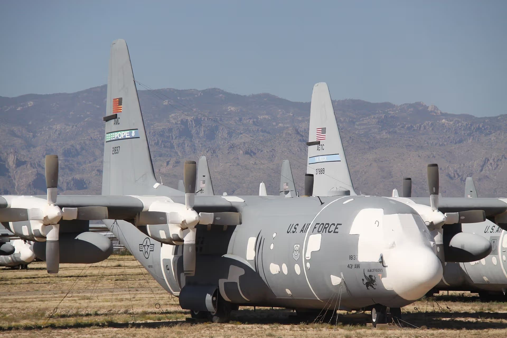Unidentified — Lockheed