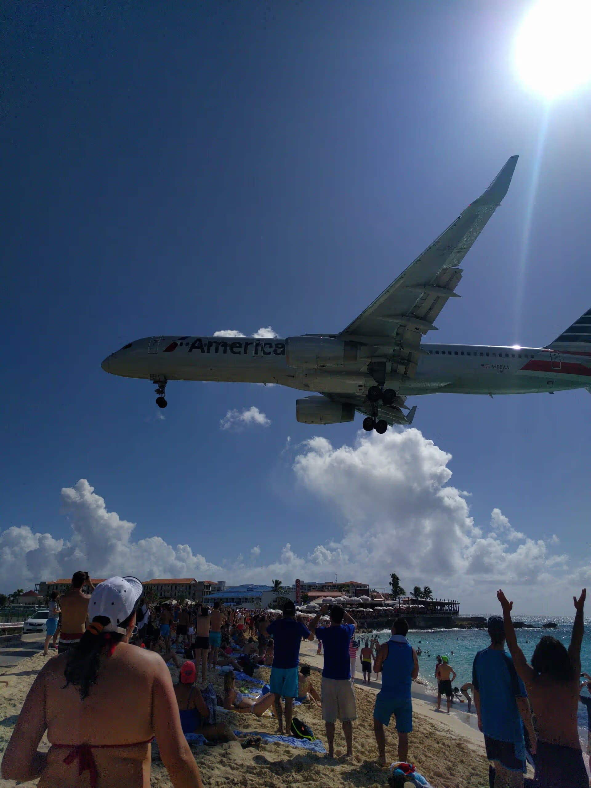 N198AA — Boeing
