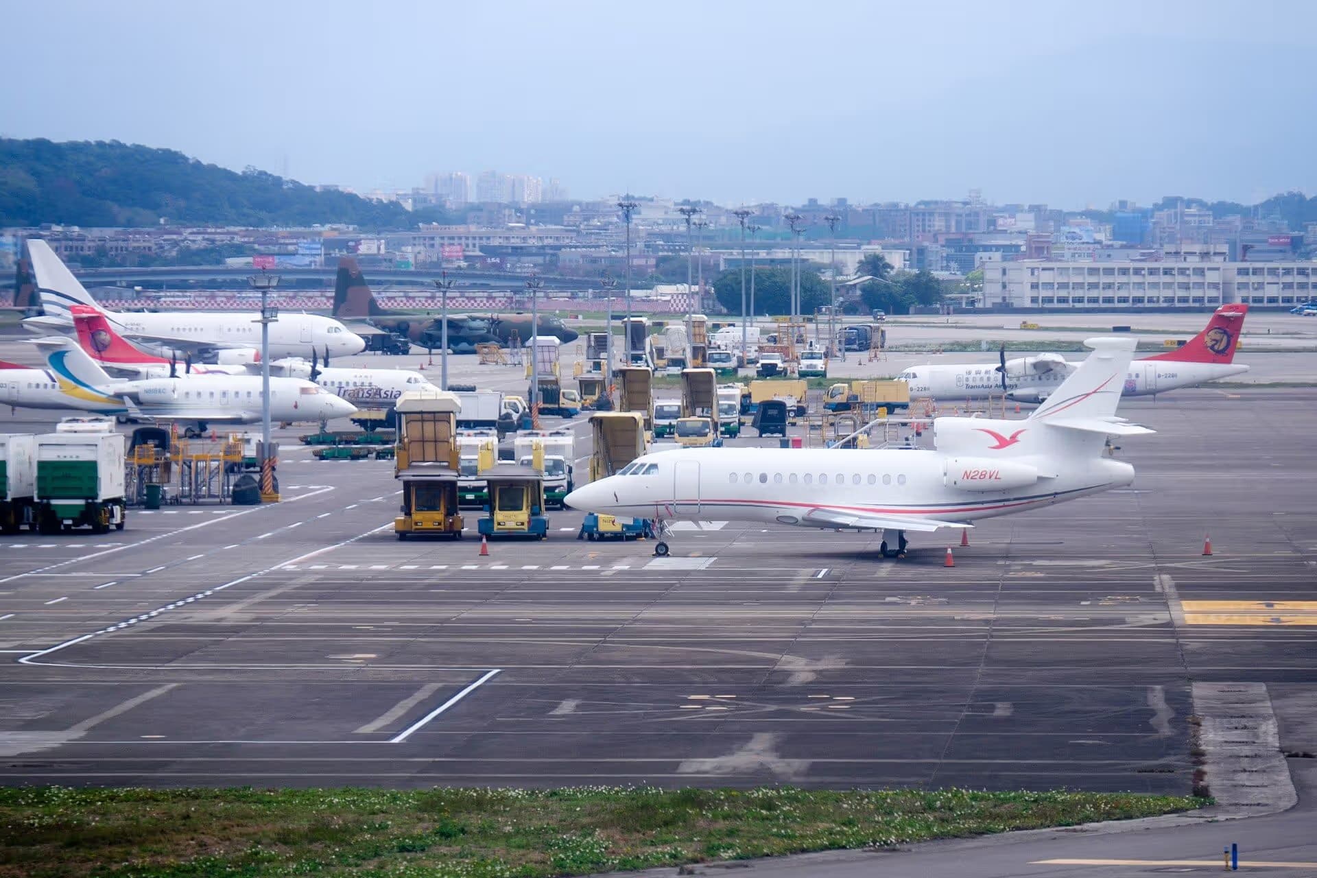 N28VL — Business jet