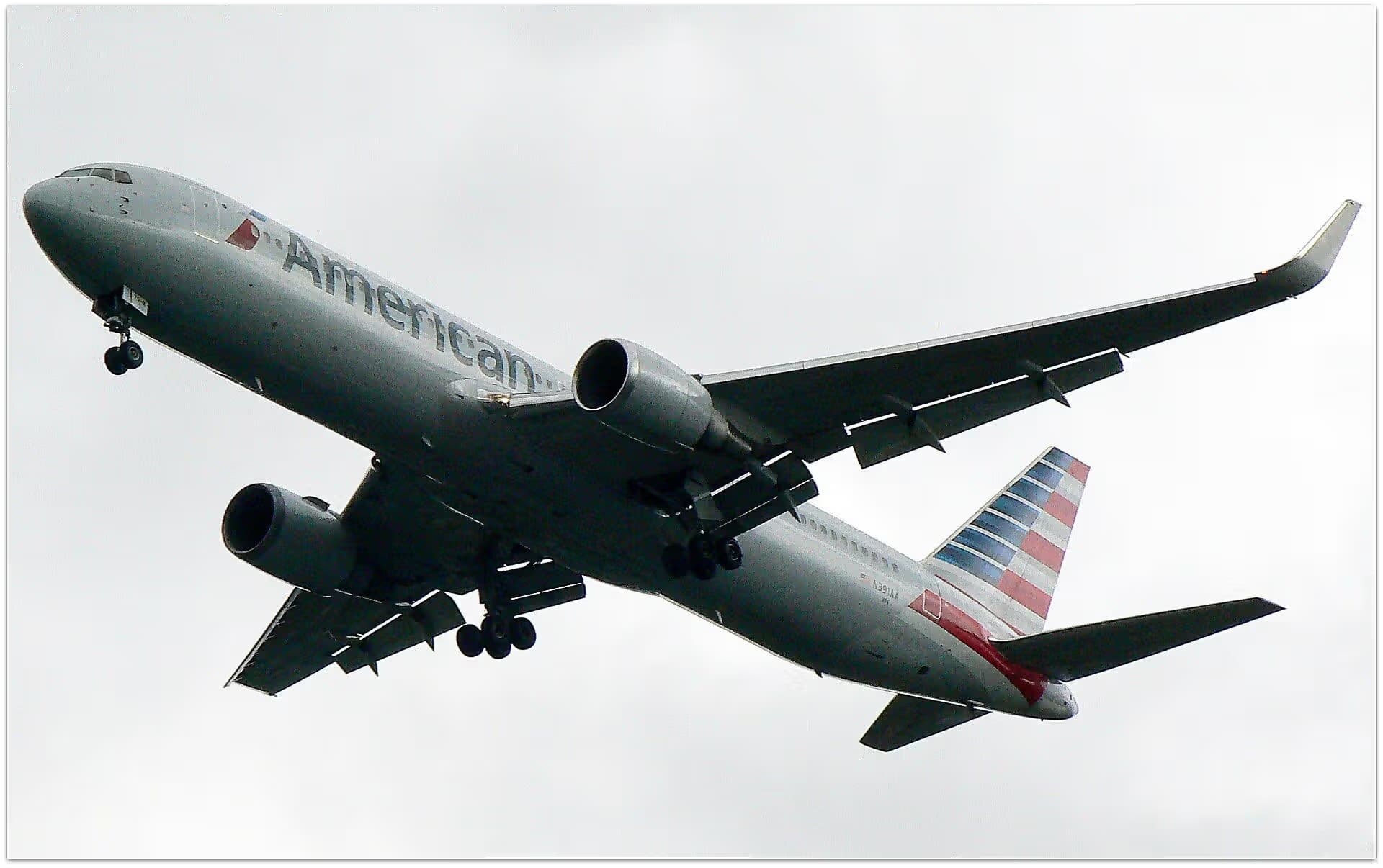 N391AA — Twin-engine aircraft