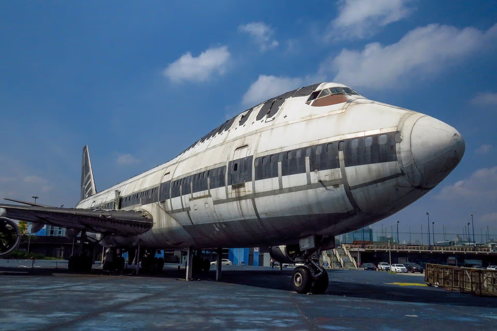 N681UP — Boeing