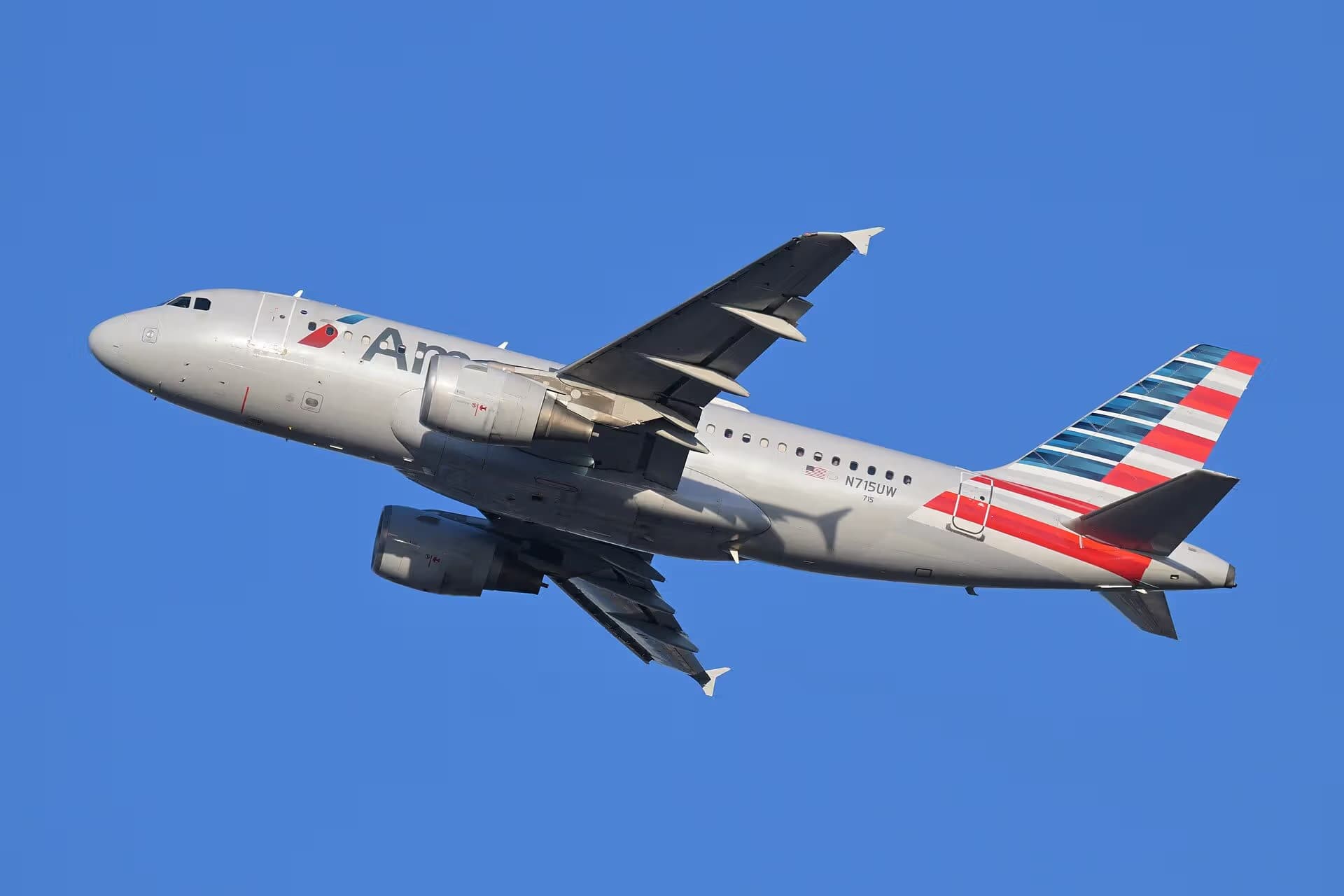 N715UW — Airbus