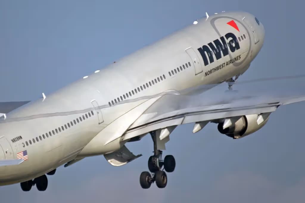 N808NW — Airbus