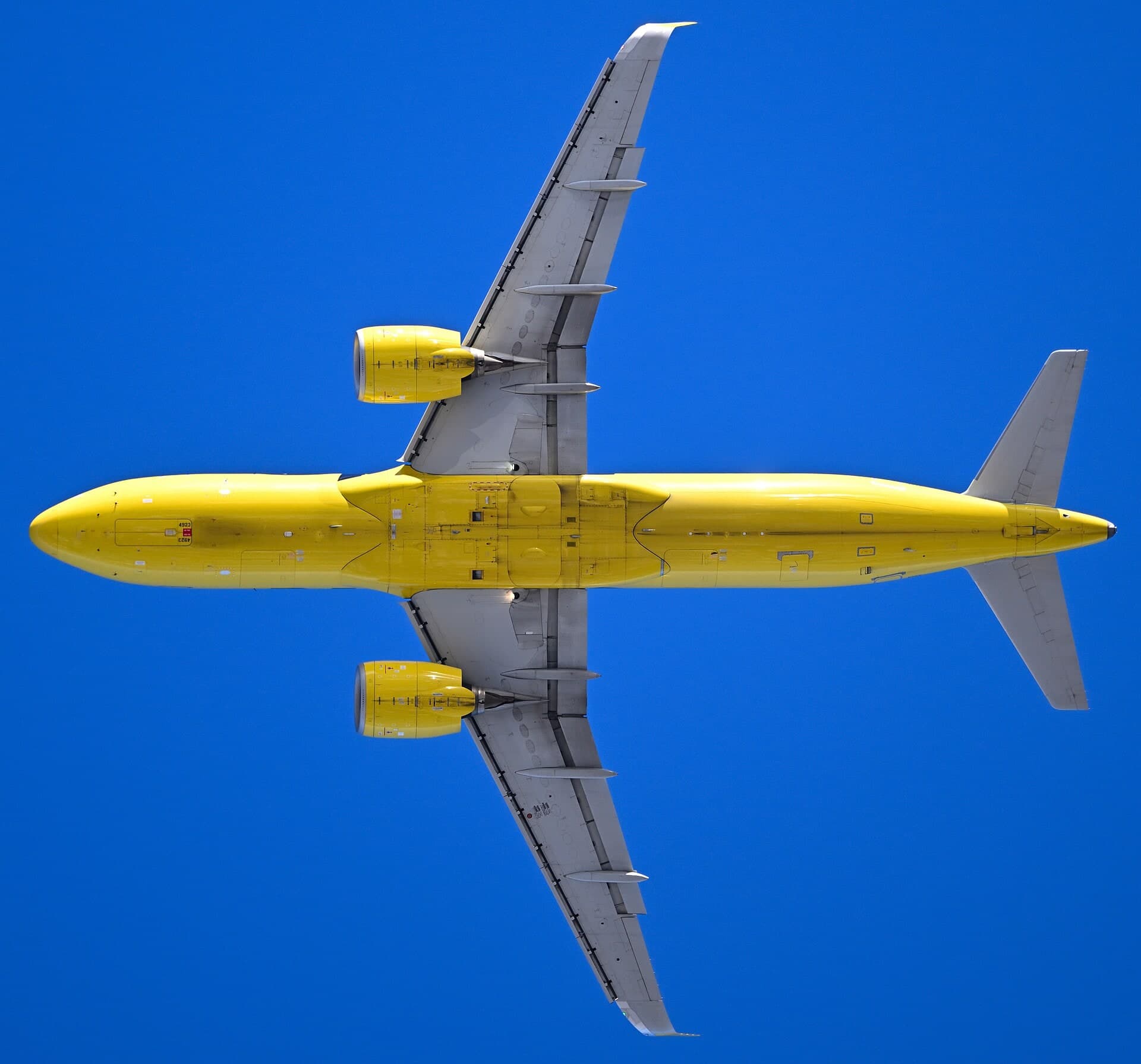 N923NK — Twin-engine aircraft