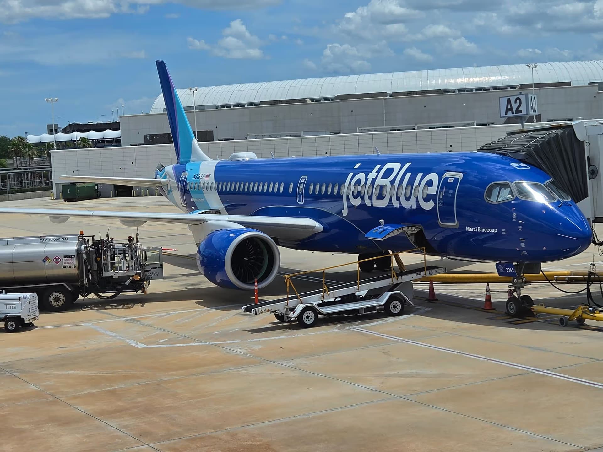 N3261J — Airbus A220-100 at JFK