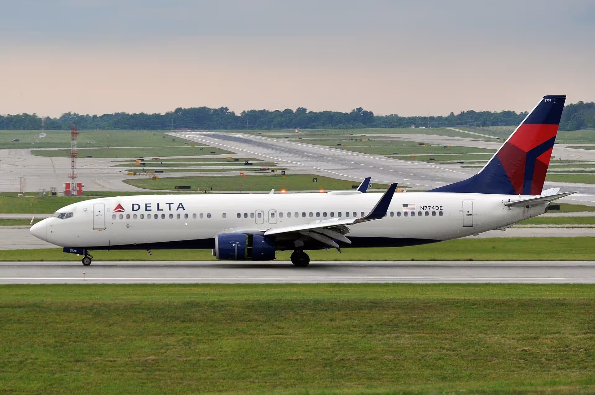 N774DE — Boeing