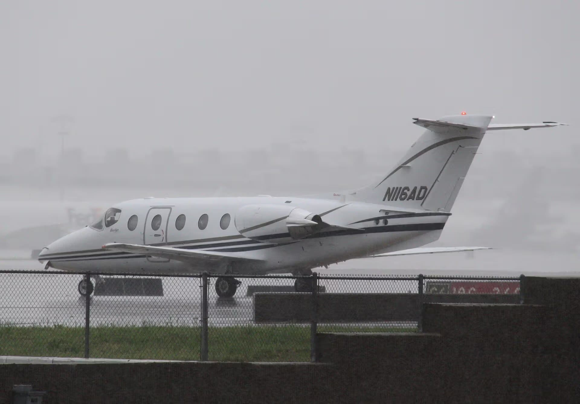 N116AD — Business jet