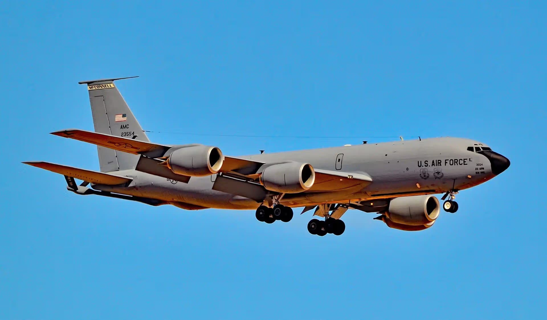 Unidentified — Boeing