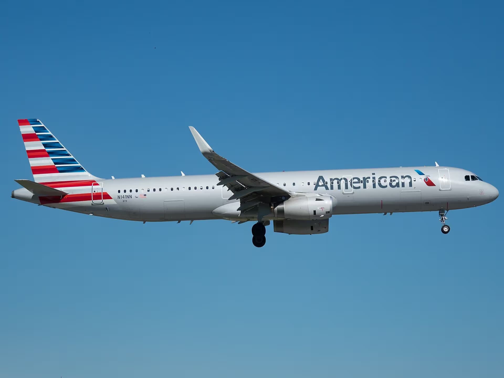 N141NN — Airbus at Miami International Airport