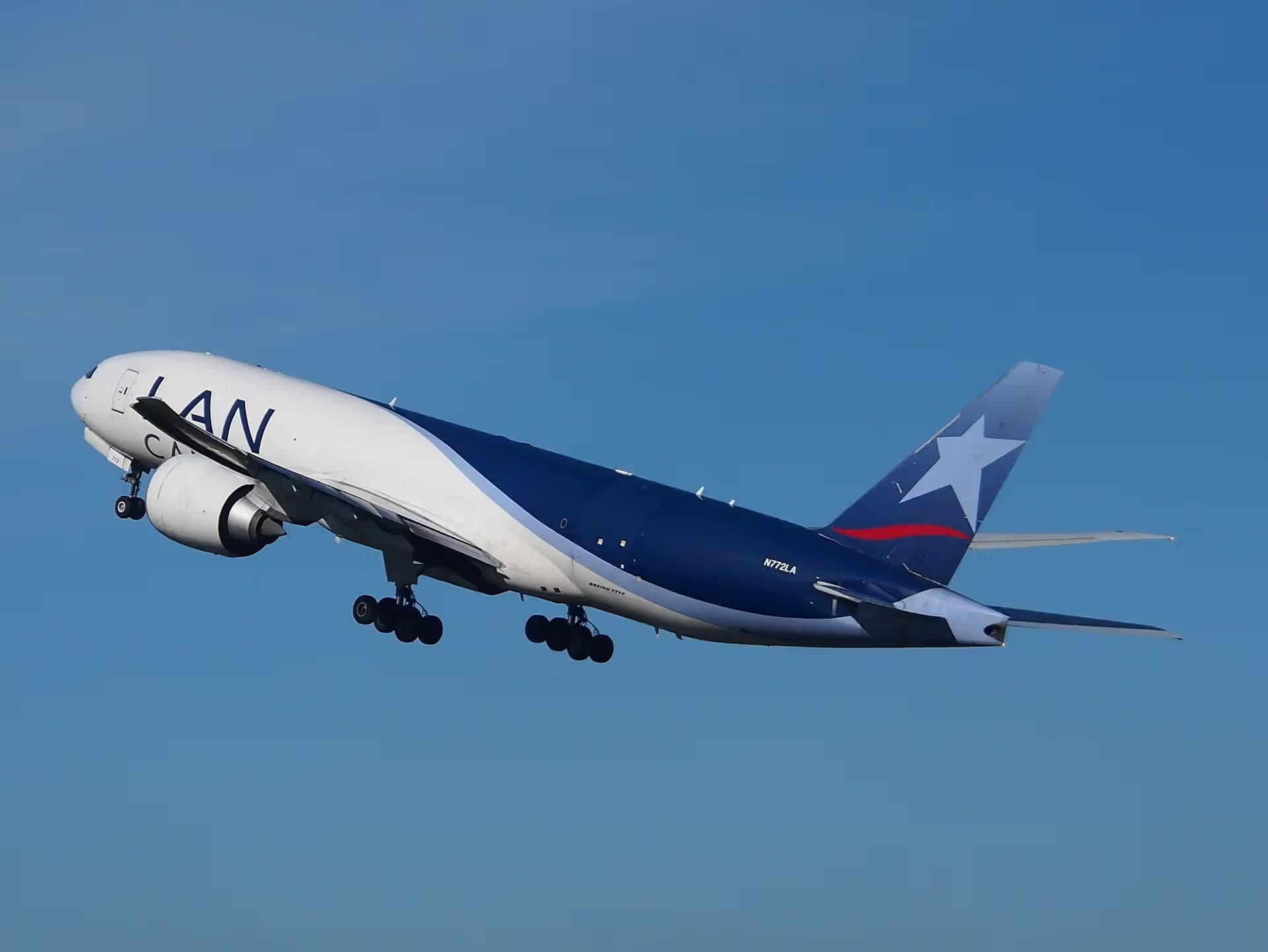 N772LA — Boeing