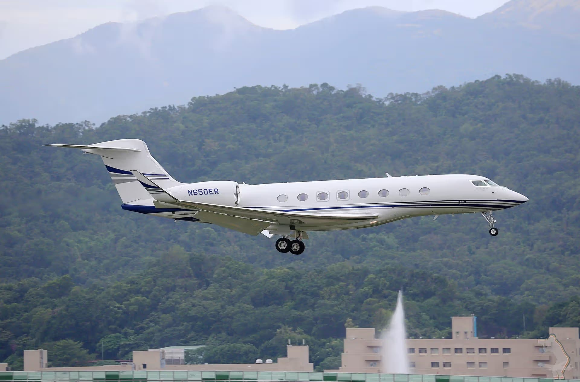 N650ER — Gulfstream