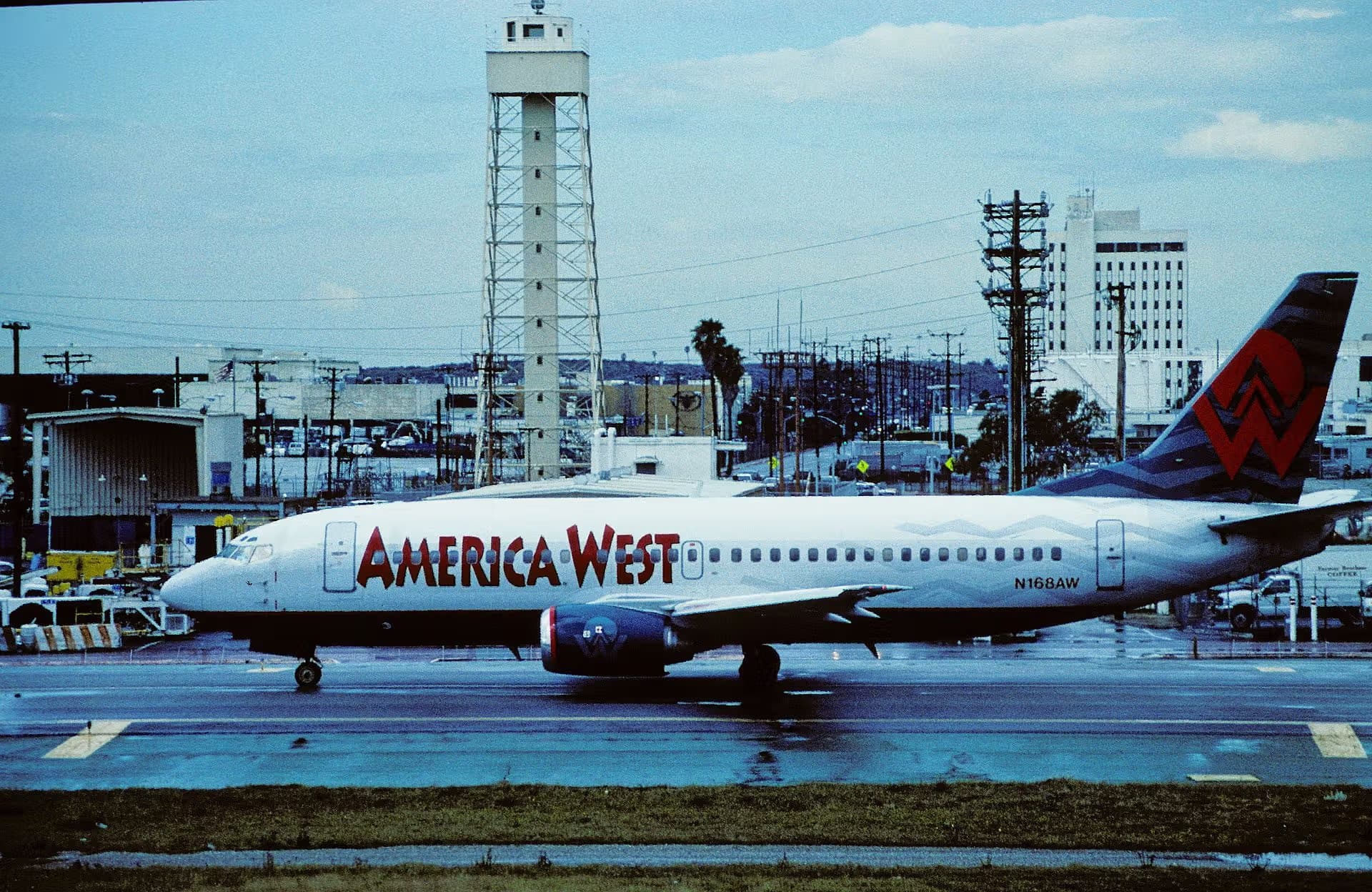 N168AW — Boeing