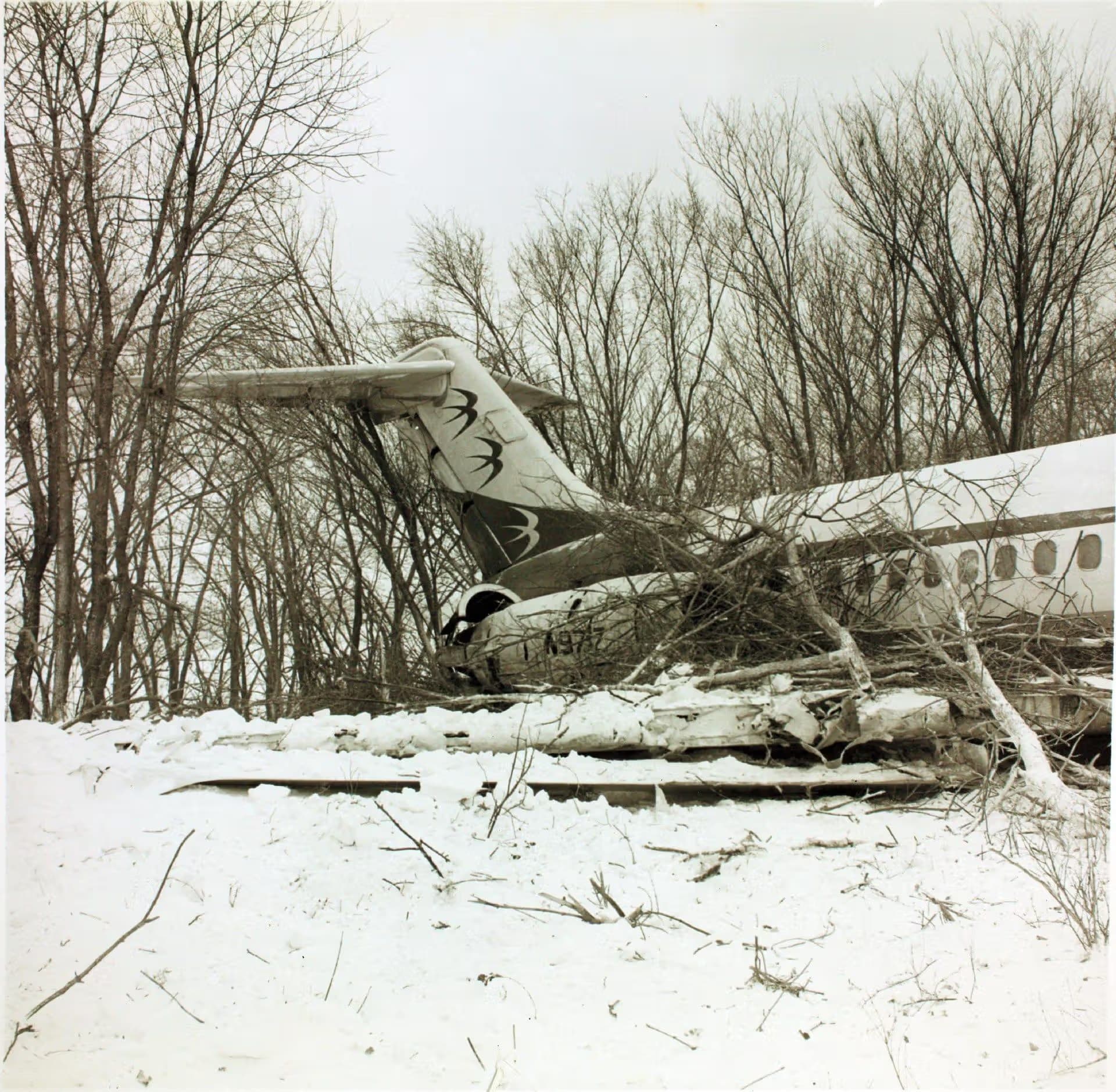 Unidentified — Aircraft