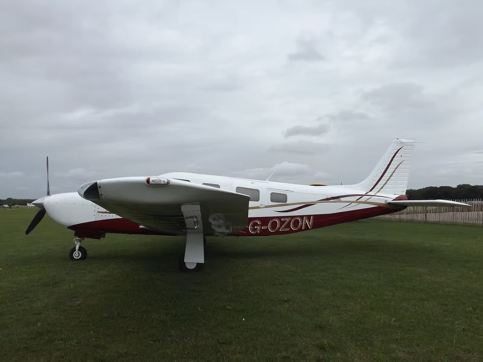 G-OZON — Piper