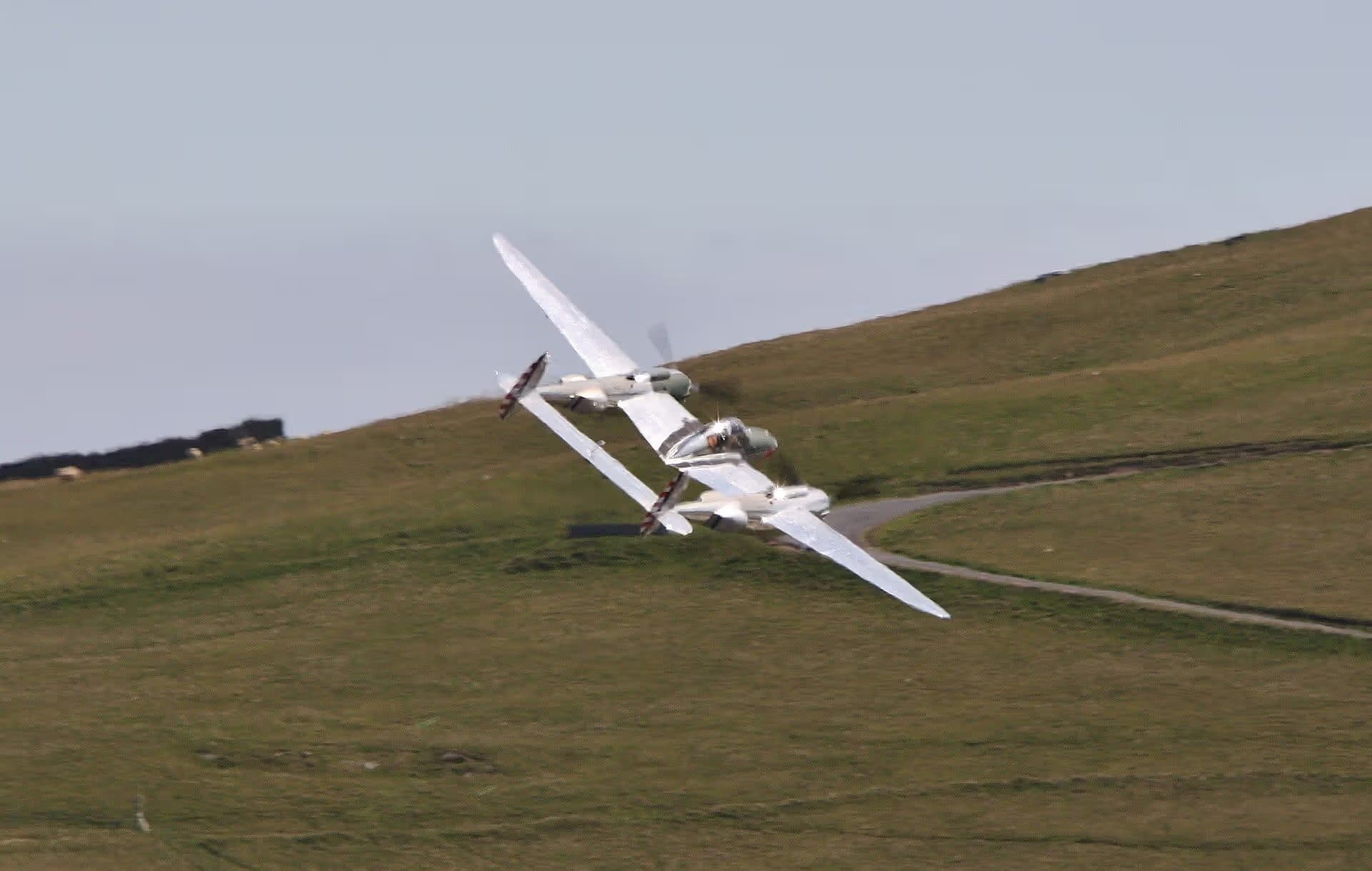 N25Y — Lockheed