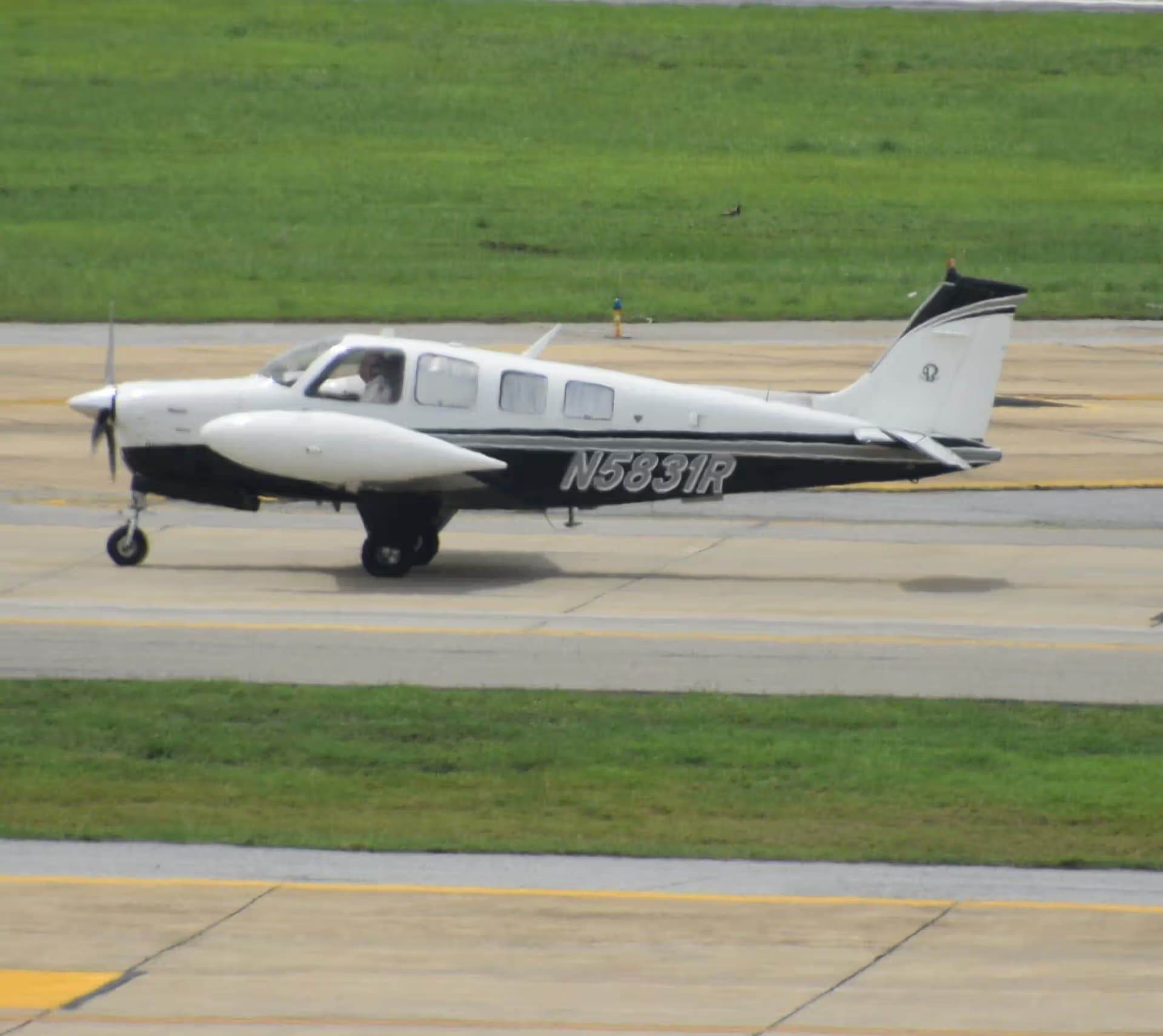 N5831R — Single-engine aircraft