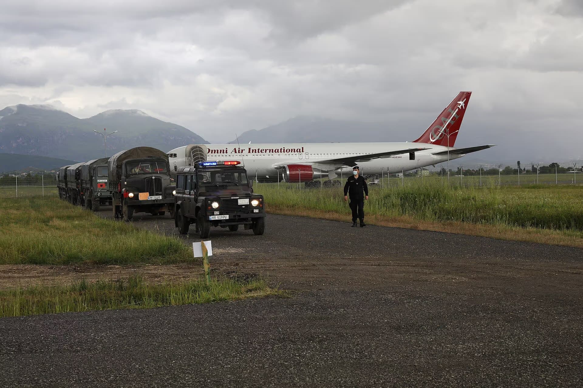 N351AX — Boeing