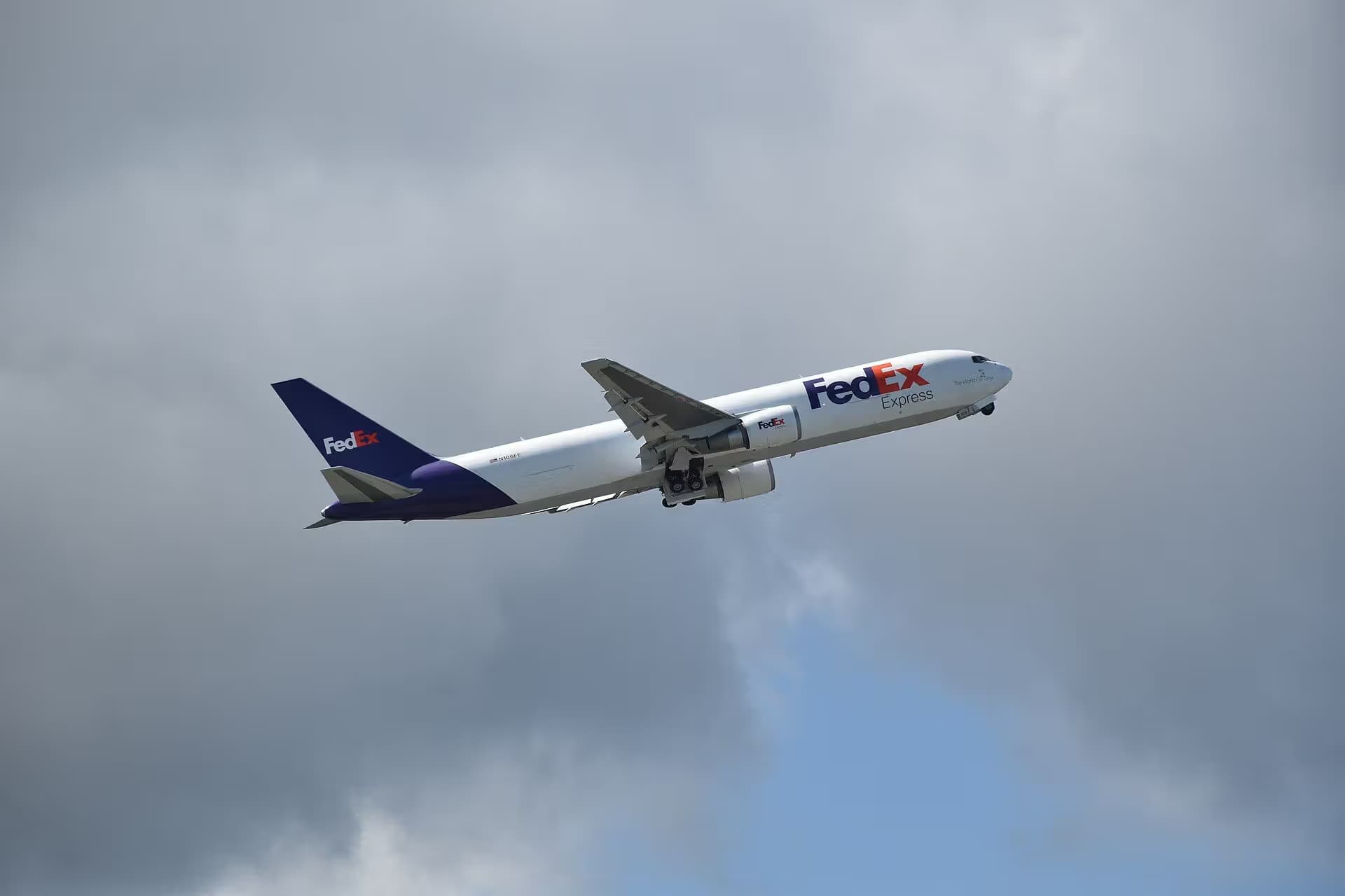 N106FE — Boeing