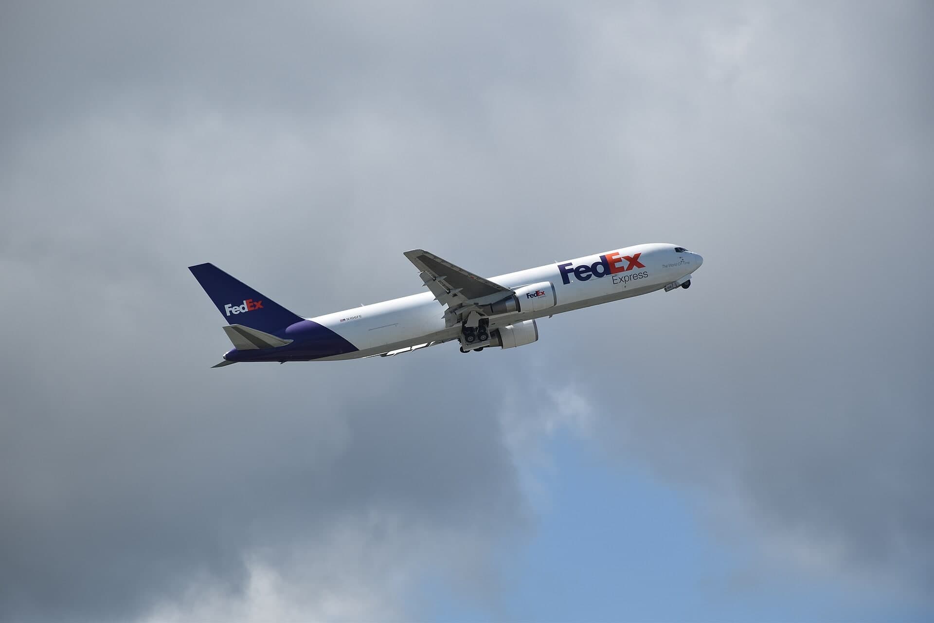 N106FE — Boeing