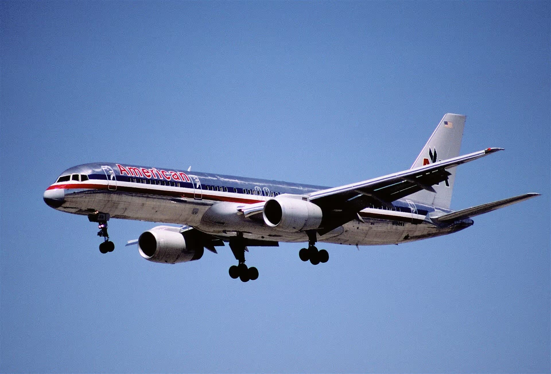 N194AA — Boeing