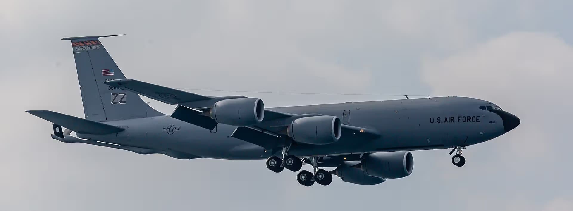Unidentified — Boeing