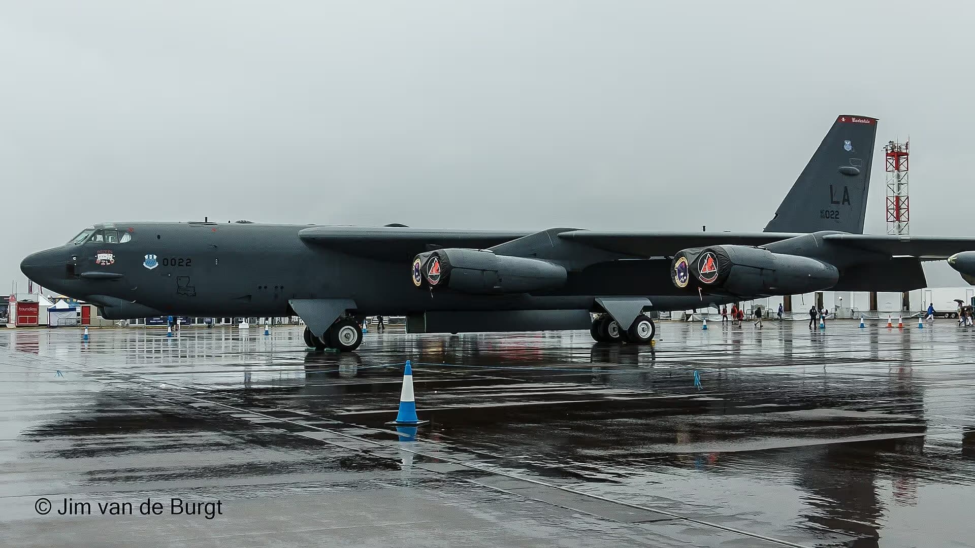 Unidentified — Aircraft