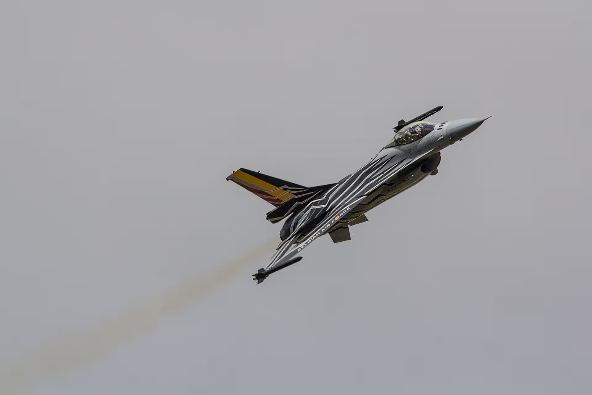 Unidentified — Aircraft