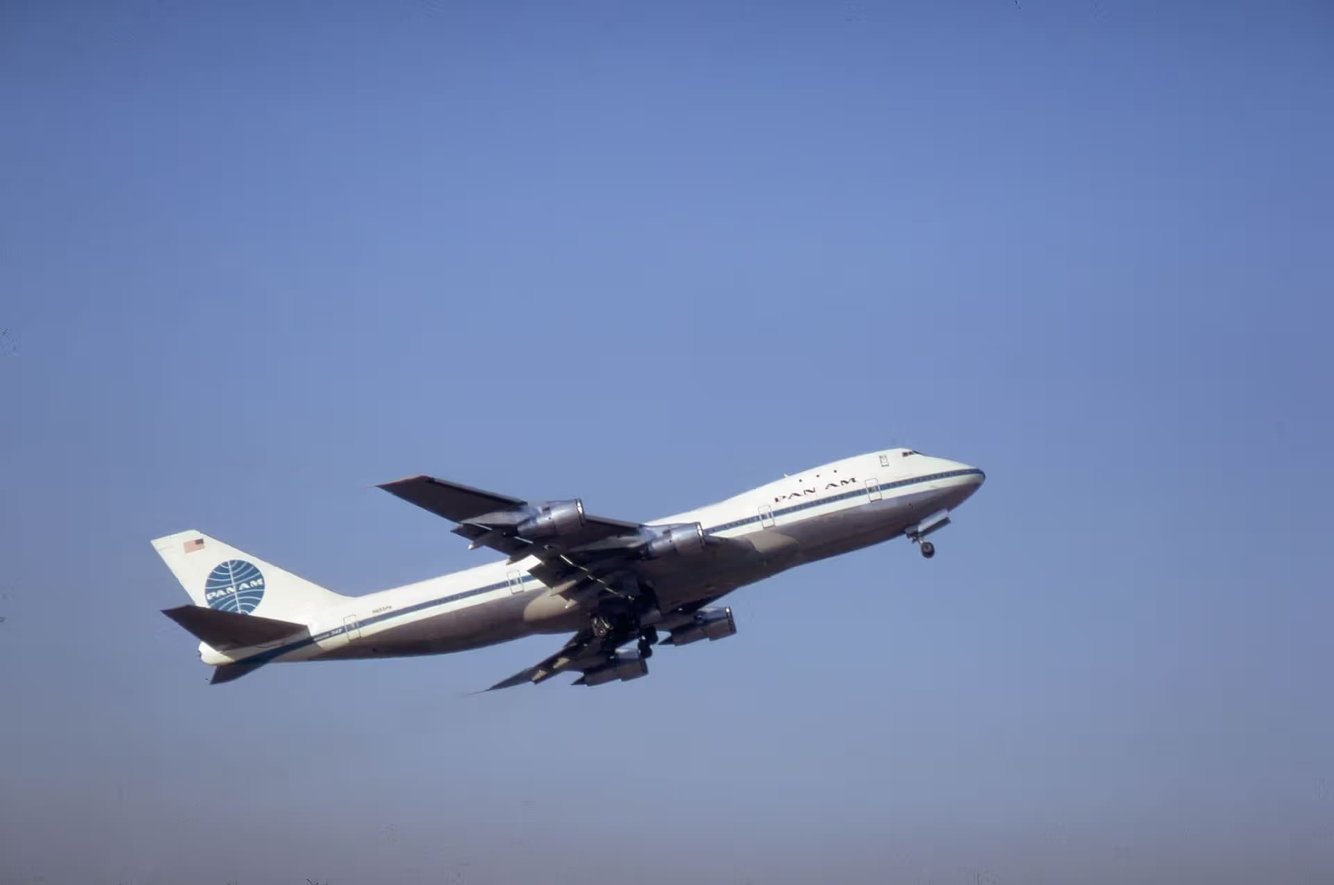 Unidentified — Boeing