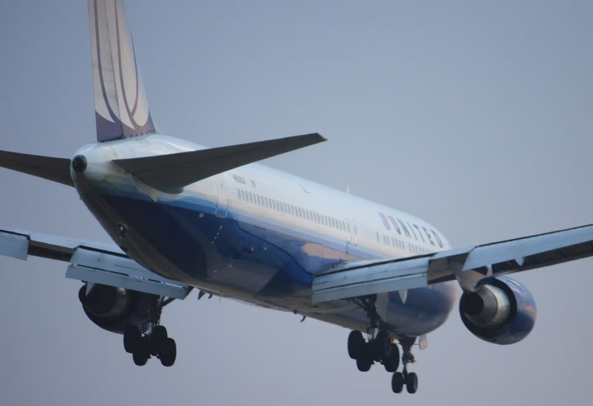 N658UA — Boeing