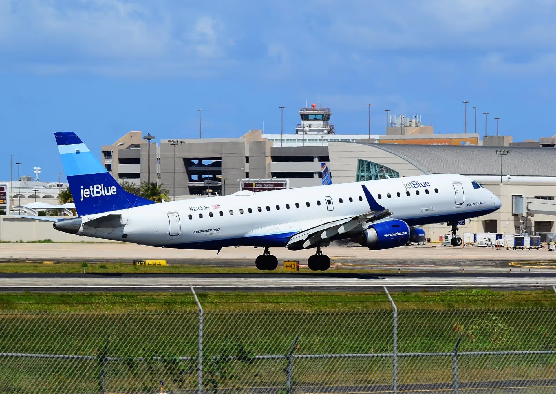 N239JB — Embraer