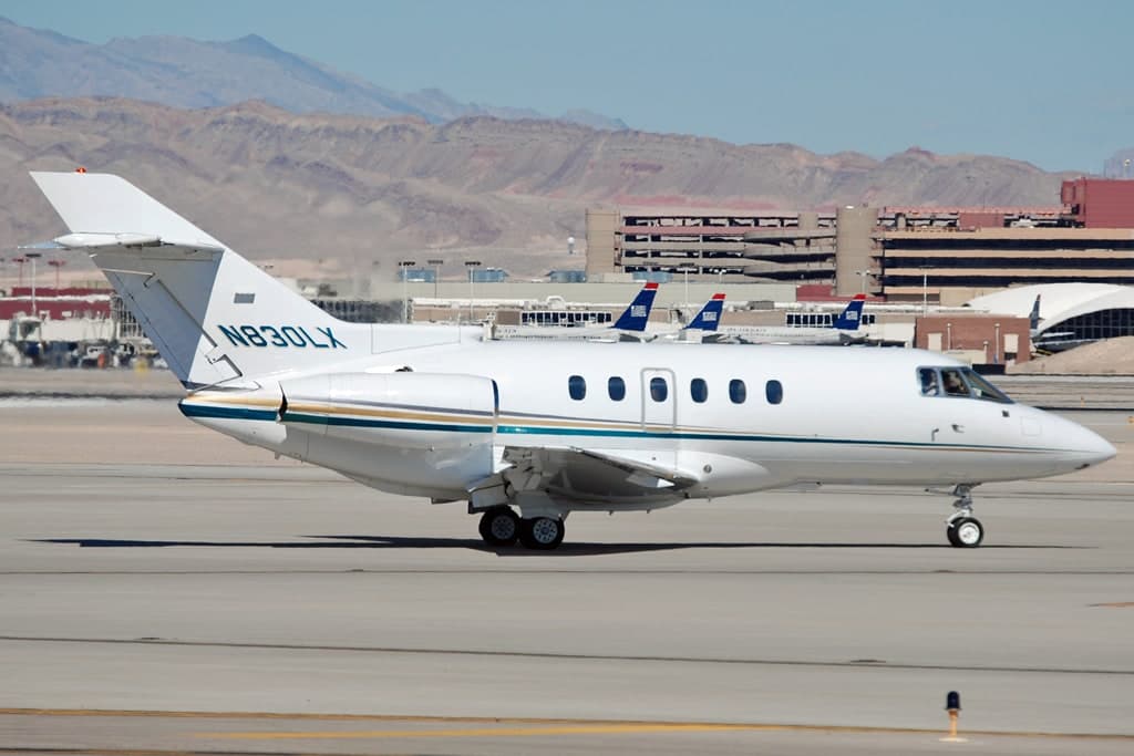 N830LX — Business jet