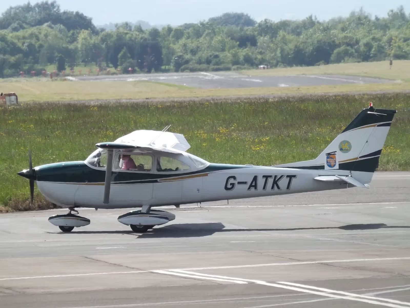 G-ATKT — Cessna