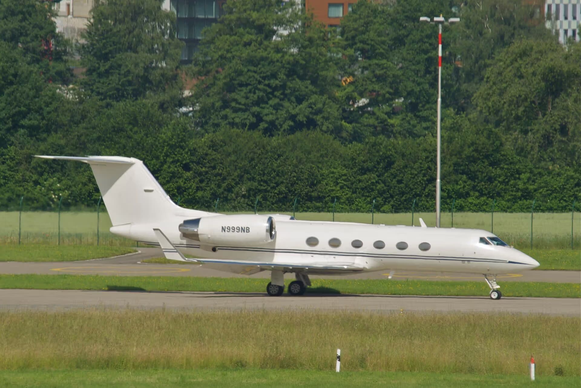 N999NB — Business jet