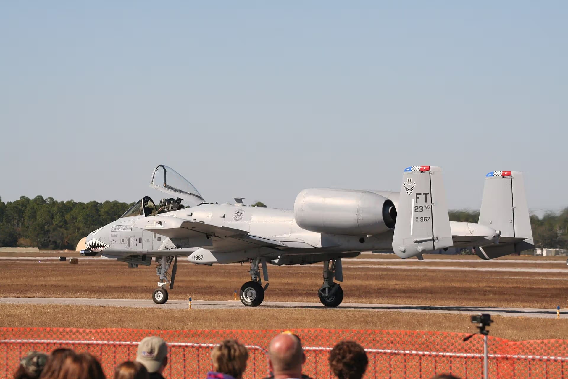 Unidentified — Aircraft