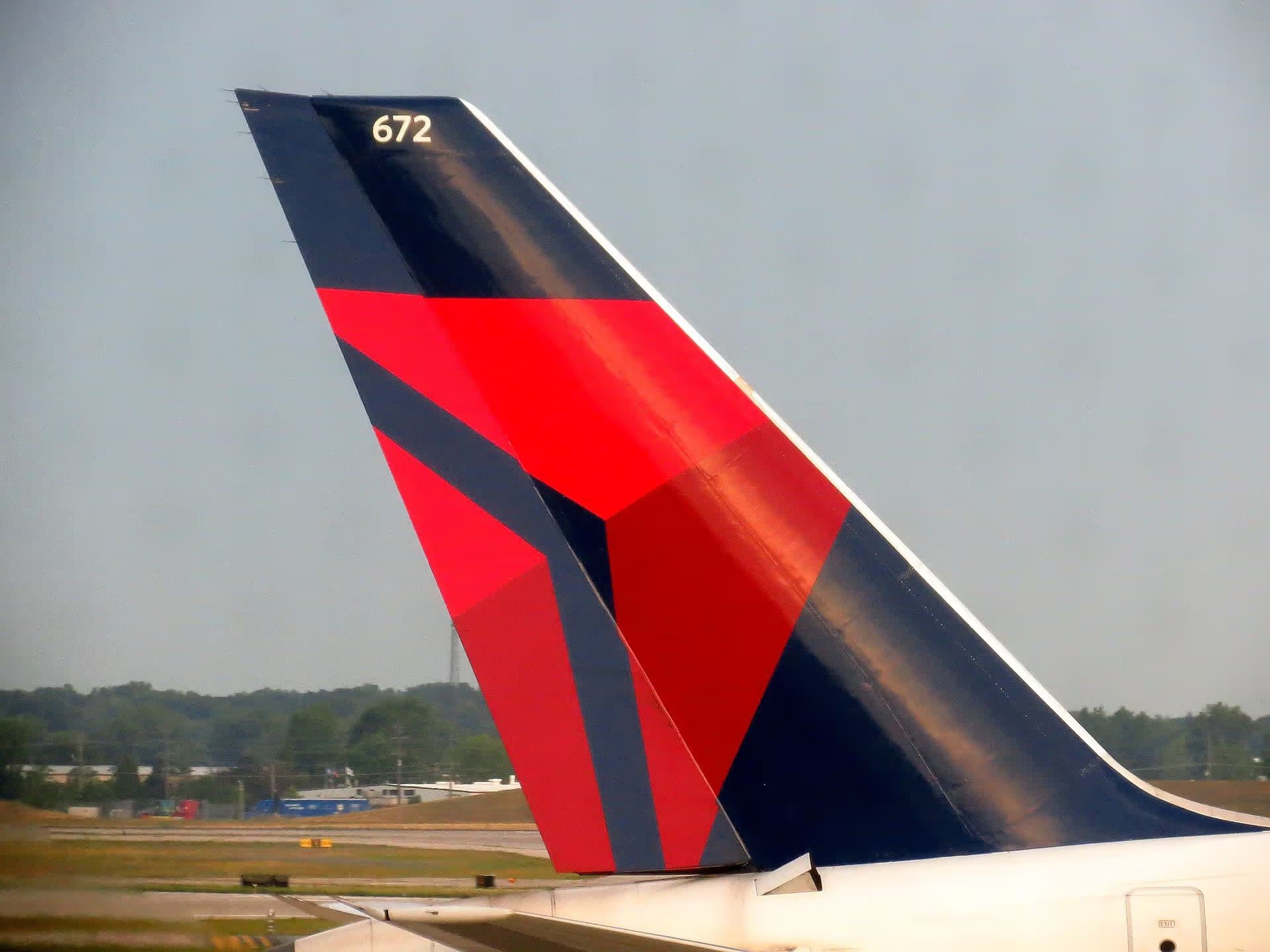 N672DL — Aircraft