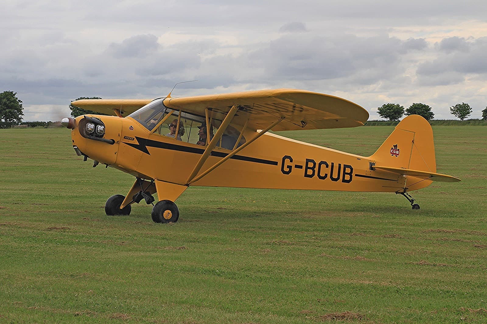 G-BCUB — Piper
