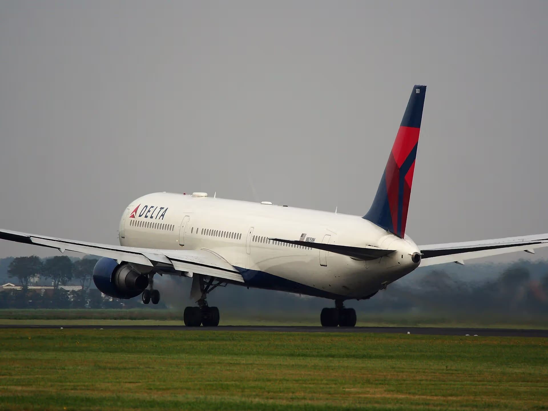N825MH — Boeing