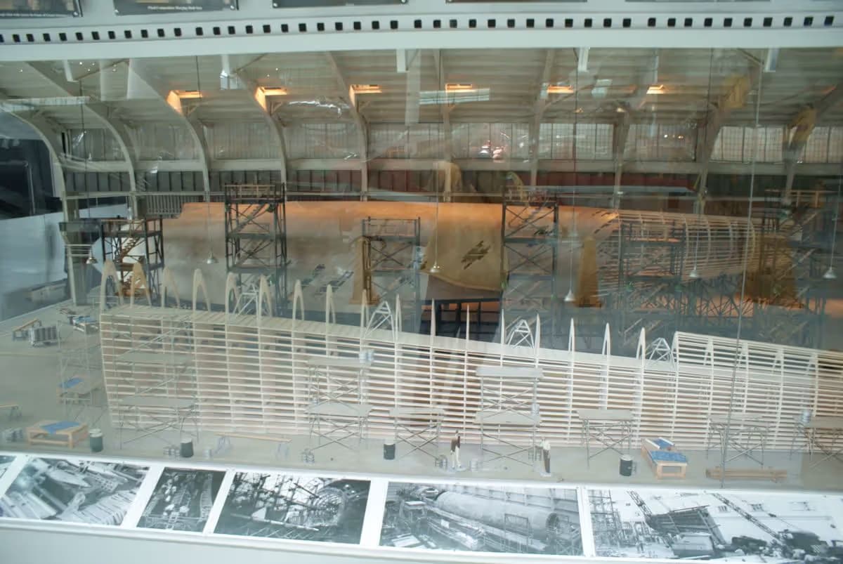 Unidentified — Aircraft