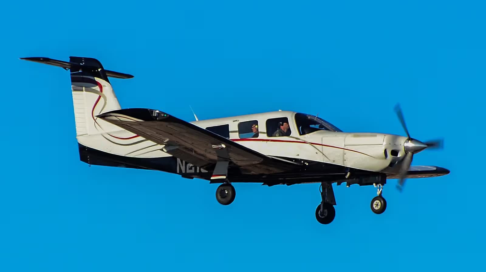 N2182V — Piper