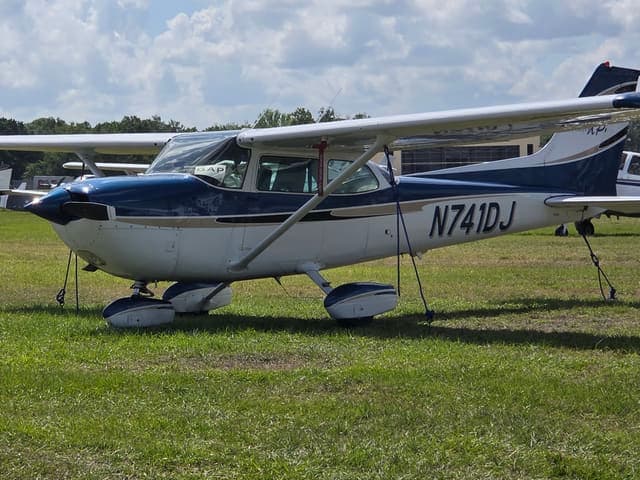 N741DJ — Cessna R172K Hawk XP