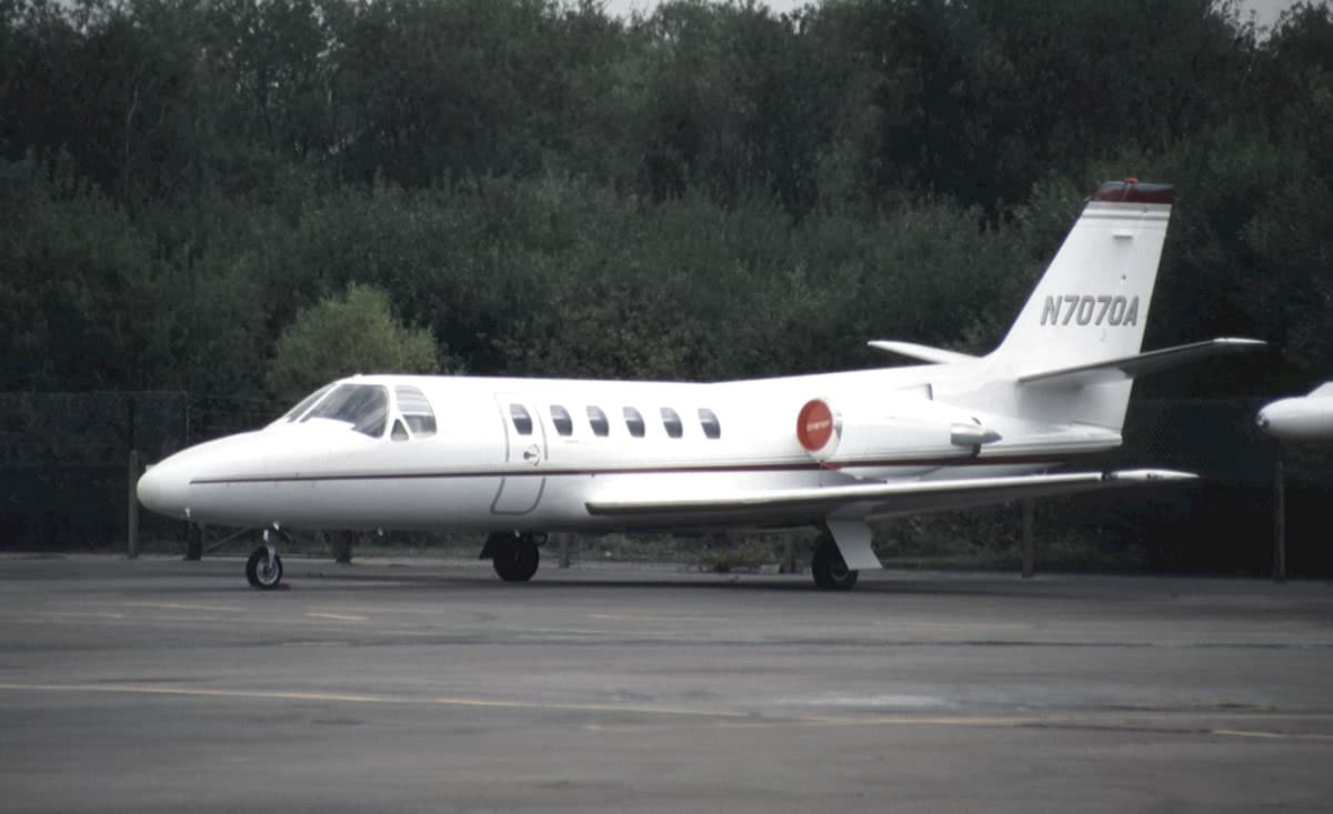 N7070A — Business jet