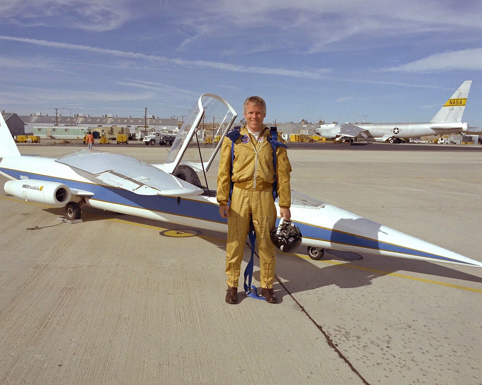 Unidentified — Aircraft