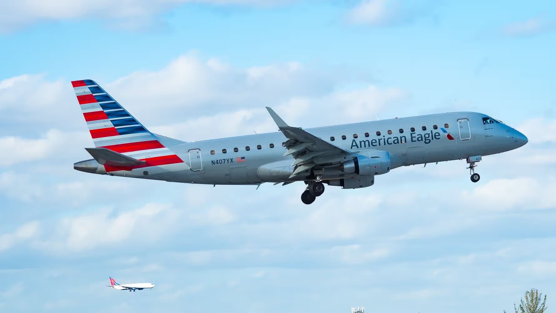 N407YX — Embraer