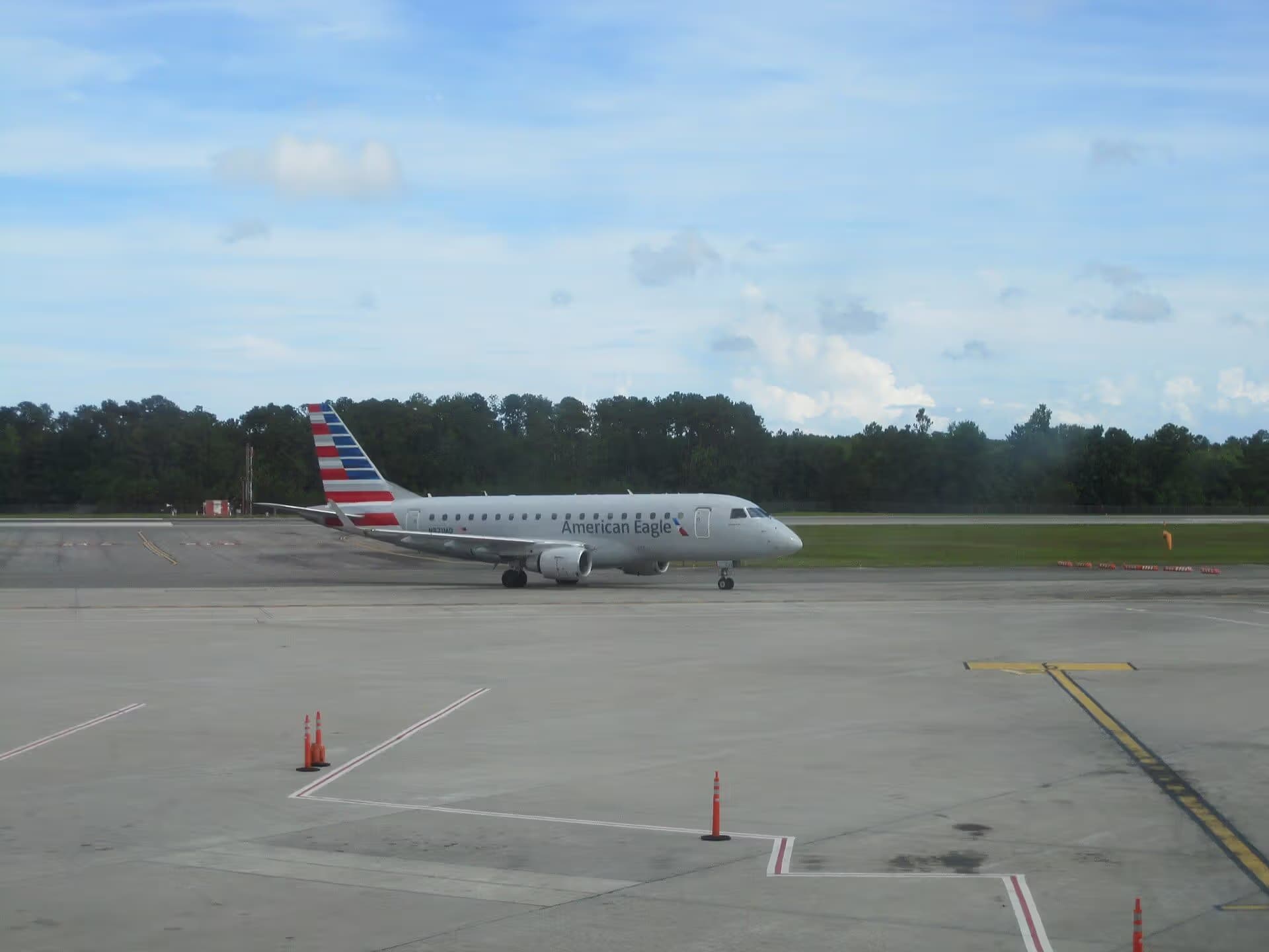 N821MD — Embraer