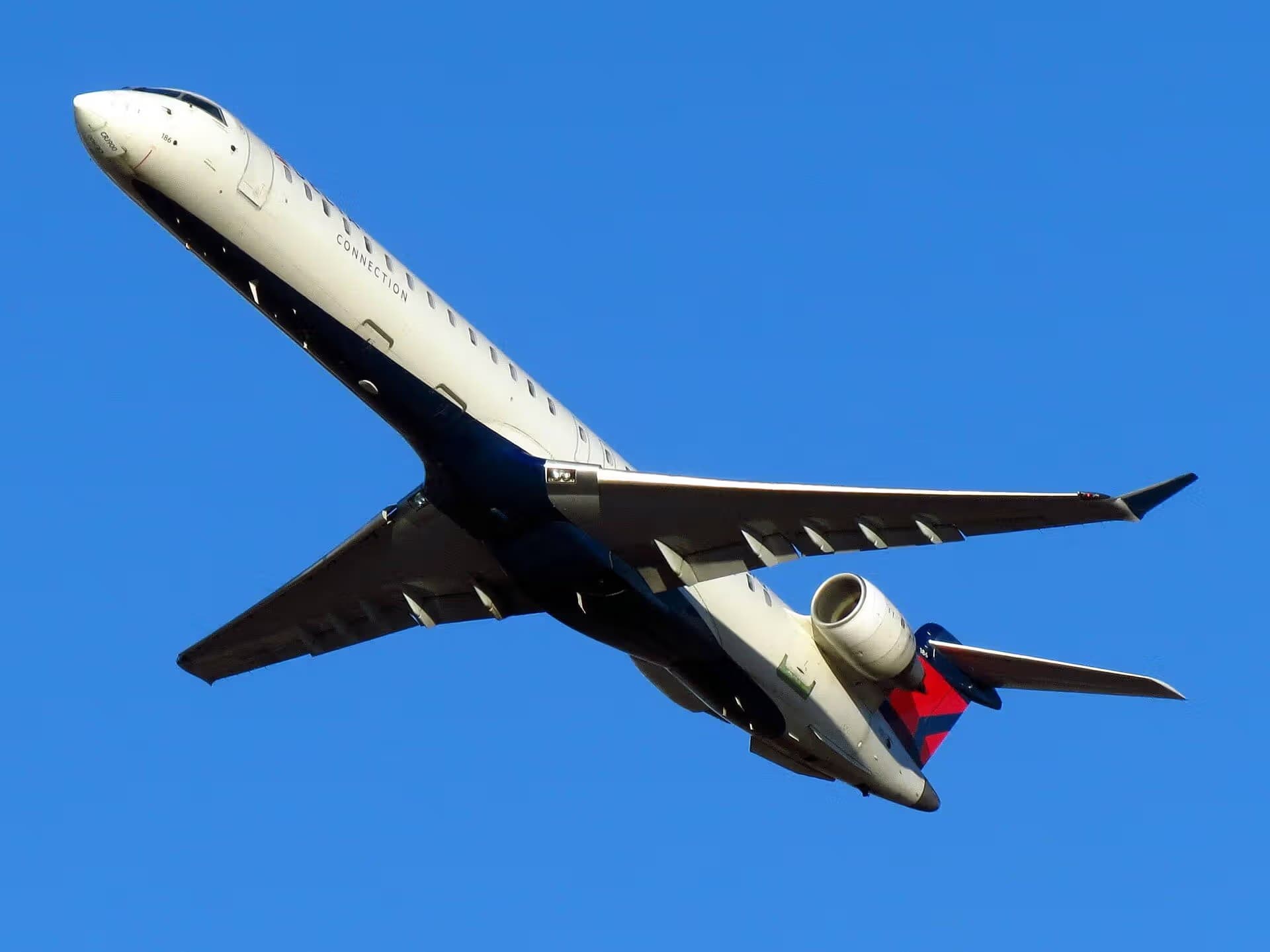 N186PQ — Bombardier