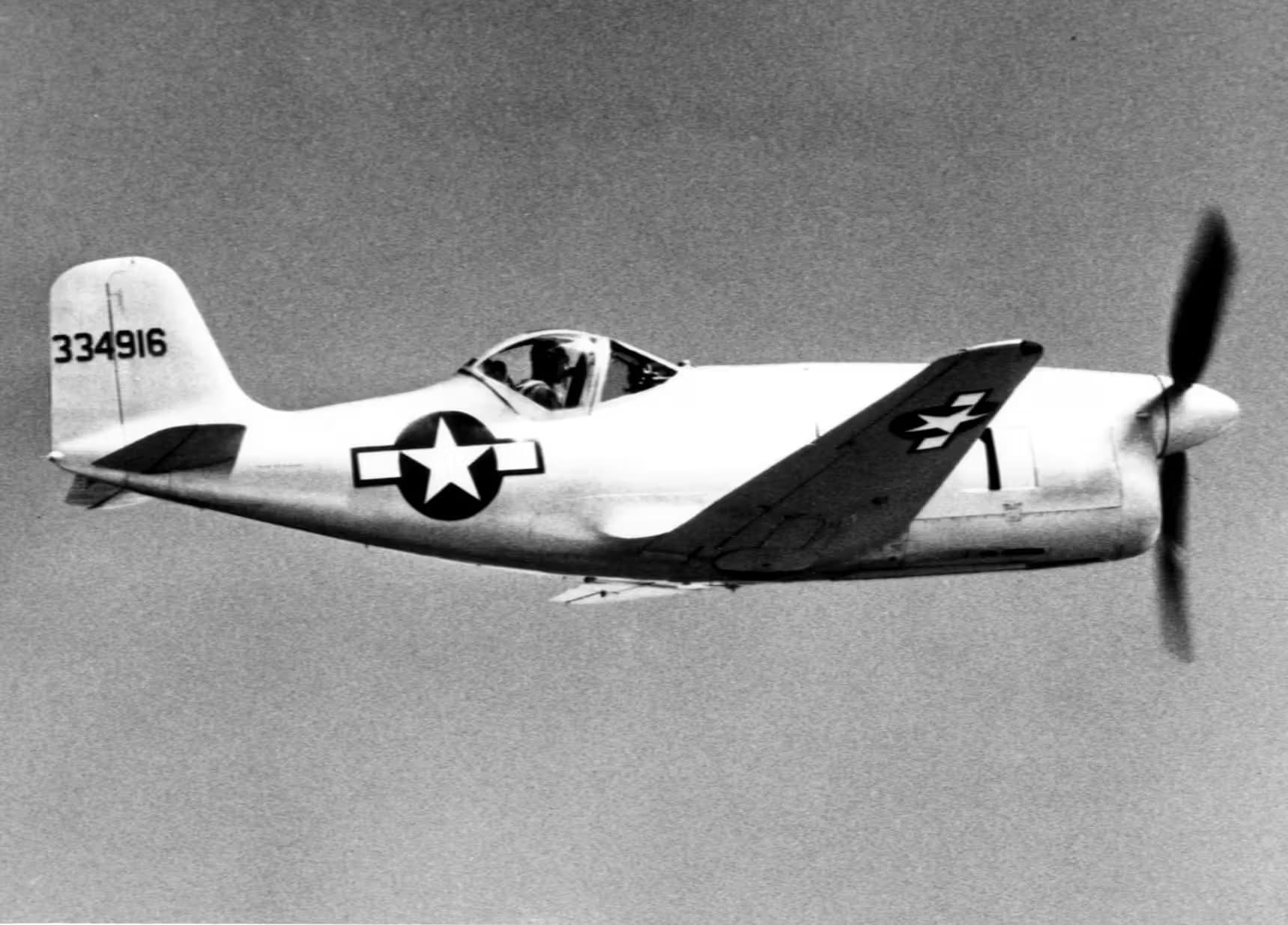 Unidentified — Single-engine aircraft